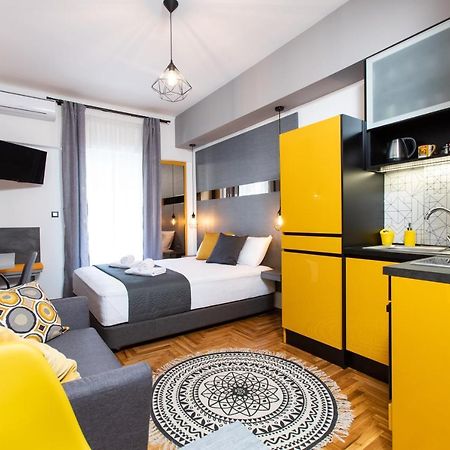 Downtown Luxury Boutique Suites : The Yellow Suite Thessaloníki Eksteriør billede