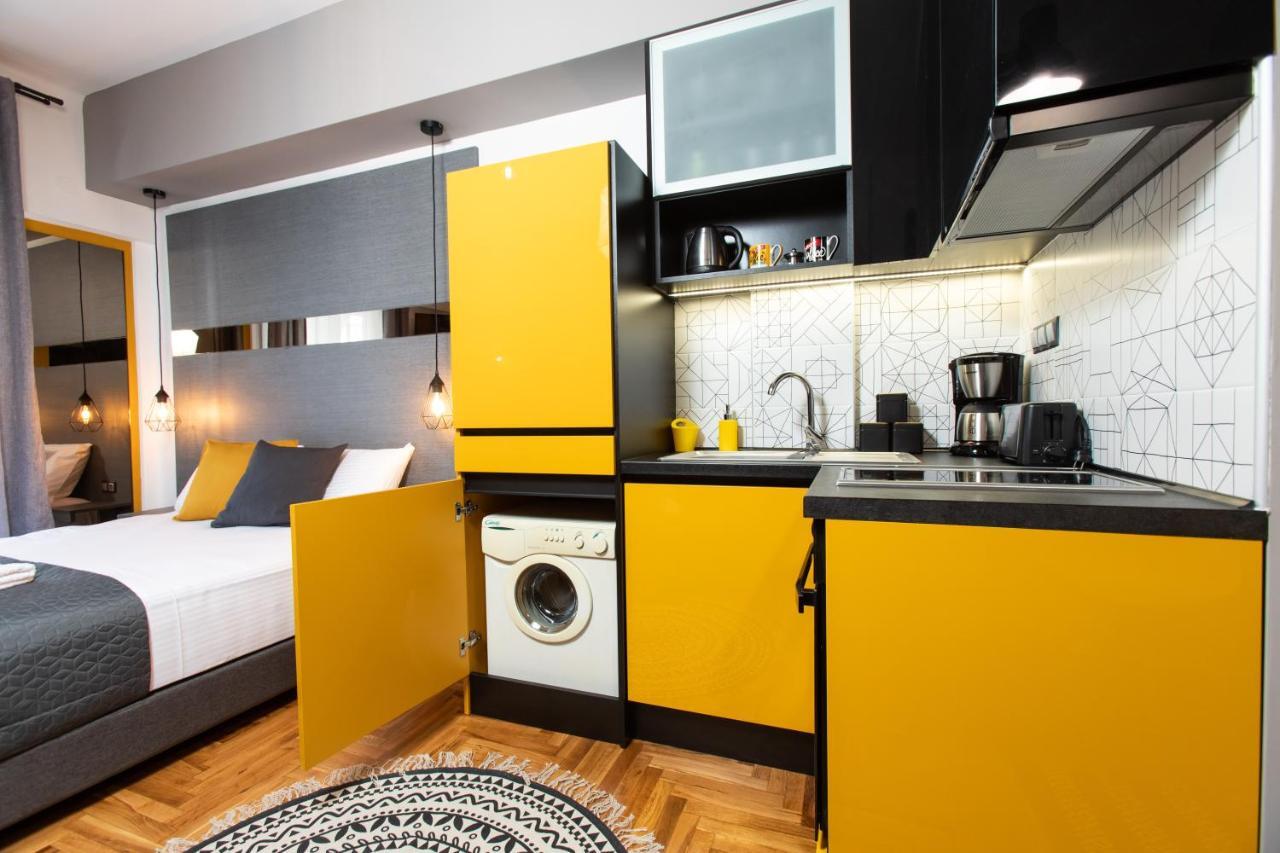 Downtown Luxury Boutique Suites : The Yellow Suite Thessaloníki Eksteriør billede