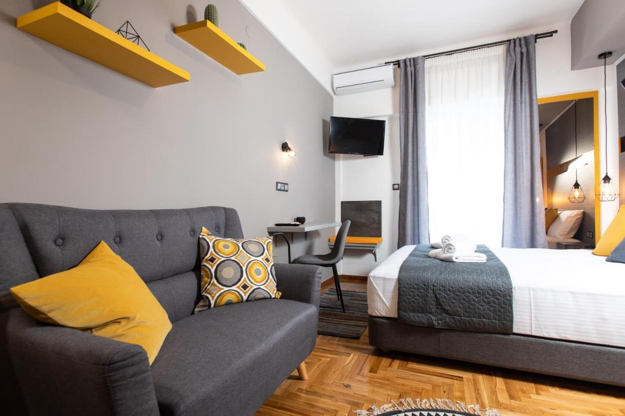 Downtown Luxury Boutique Suites : The Yellow Suite Thessaloníki Eksteriør billede