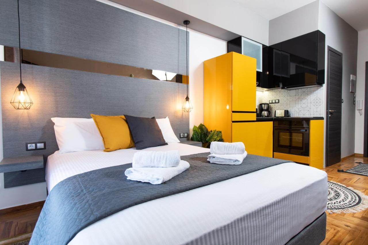Downtown Luxury Boutique Suites : The Yellow Suite Thessaloníki Eksteriør billede
