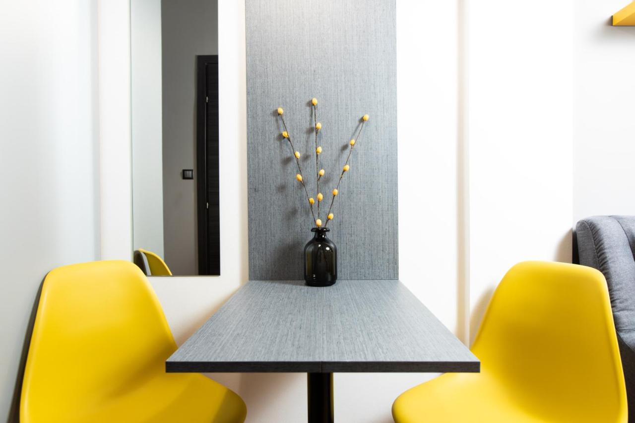 Downtown Luxury Boutique Suites : The Yellow Suite Thessaloníki Eksteriør billede