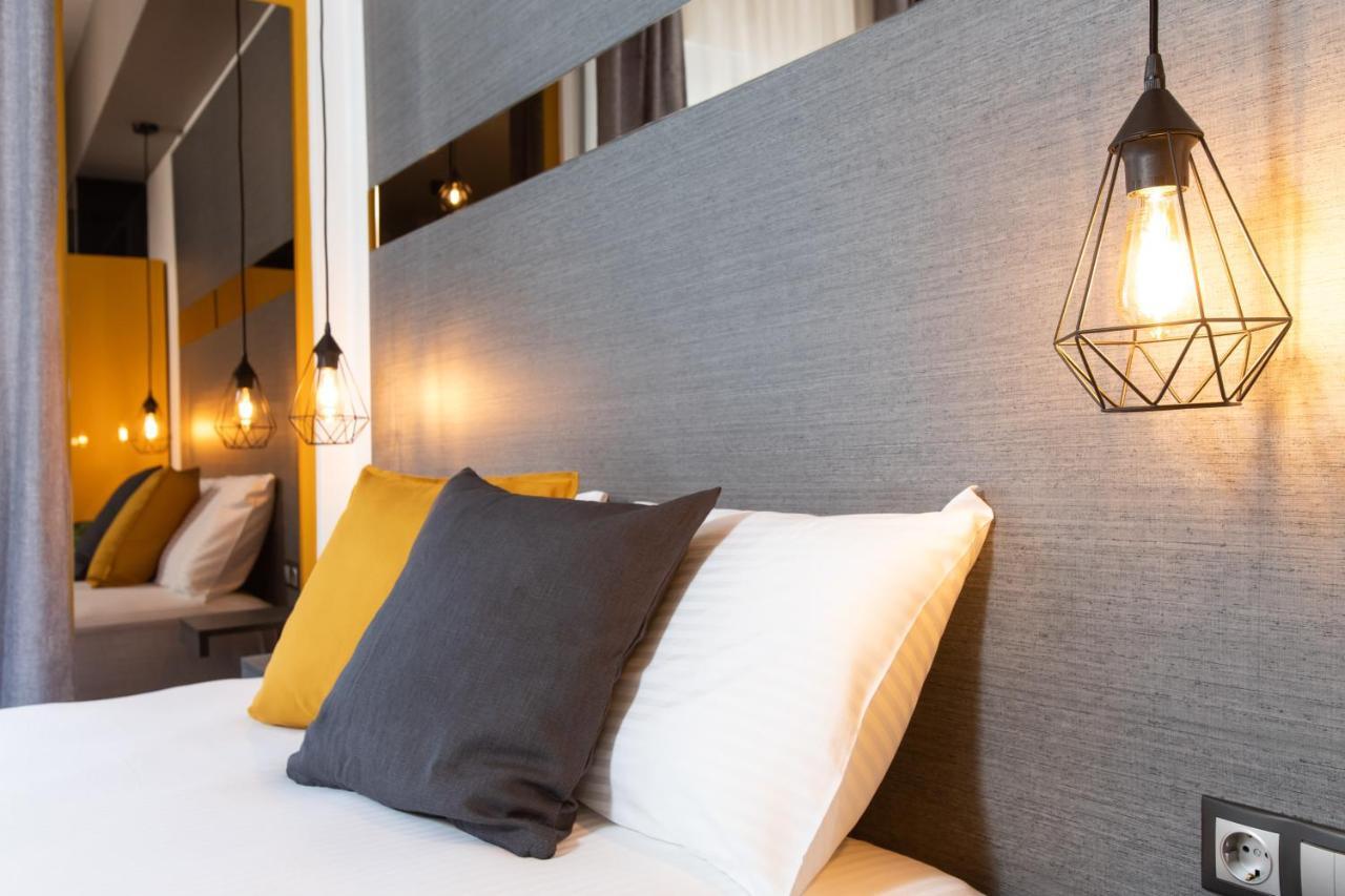 Downtown Luxury Boutique Suites : The Yellow Suite Thessaloníki Eksteriør billede